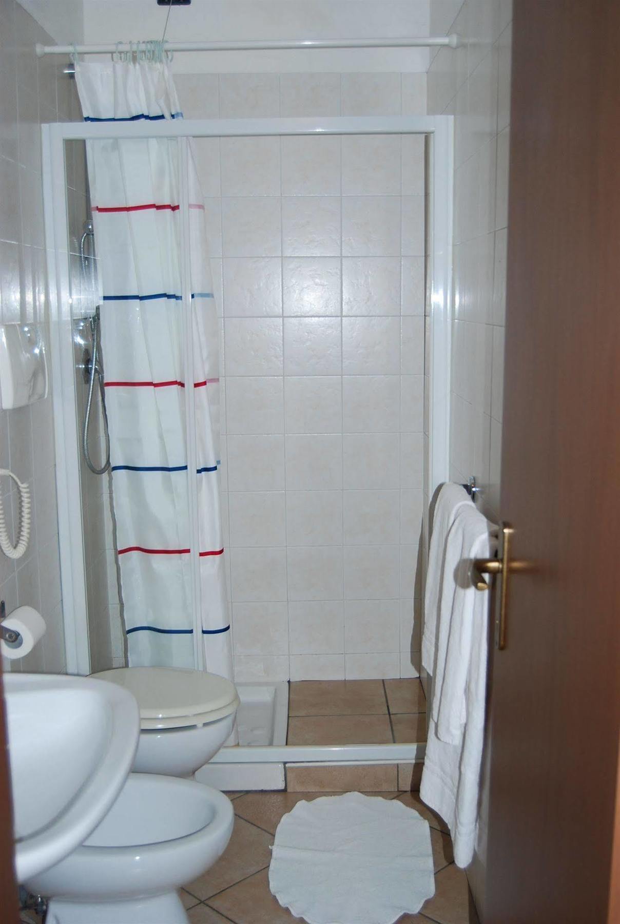 Albergo Salerno Milano Exteriör bild