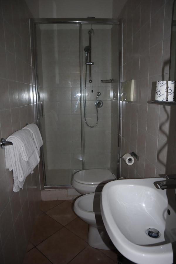 Albergo Salerno Milano Exteriör bild